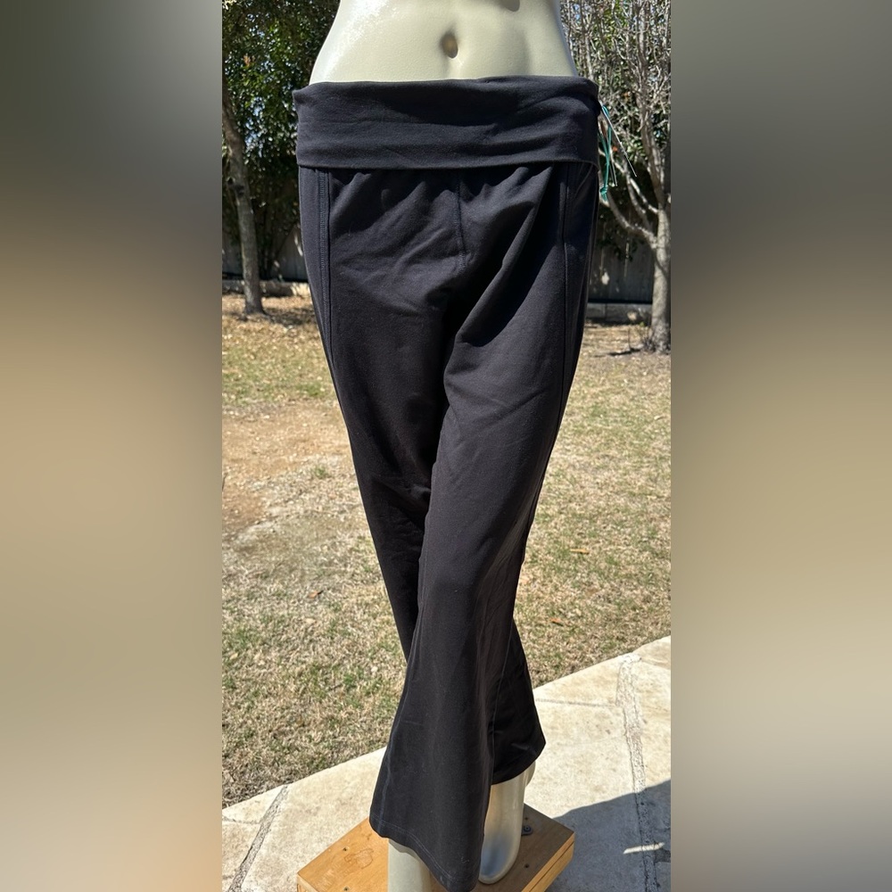 Half Moon Fold Flared Leggings - NWT Large Like LULELEMON NULU FLARED